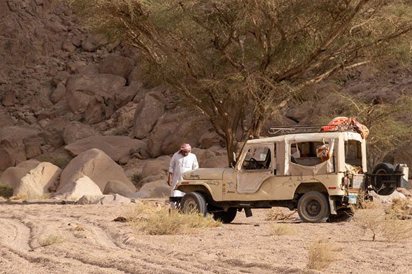 mohamed jeep in the desert Mohamed's jeep in the desert